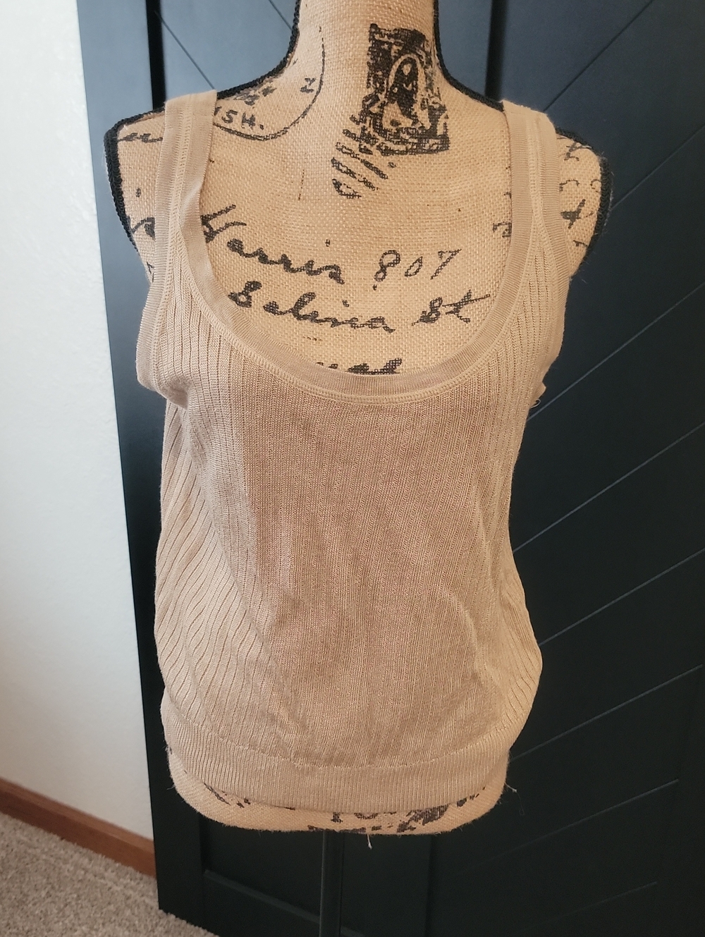 Ralph Lauren Beige Ribbed Scoop Neck Tank Excellent